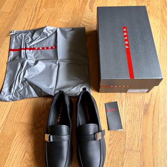 Authentic PRADA SNEAKERS SHOES BLACK LEATHER BRAND NEW: Prada size 7 (or EU 42). - Picture 4 of 6